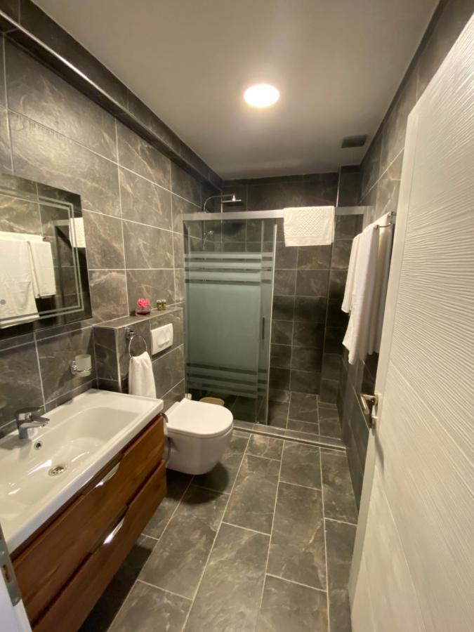 Hotel Kolonja'S Дебар Экстерьер фото