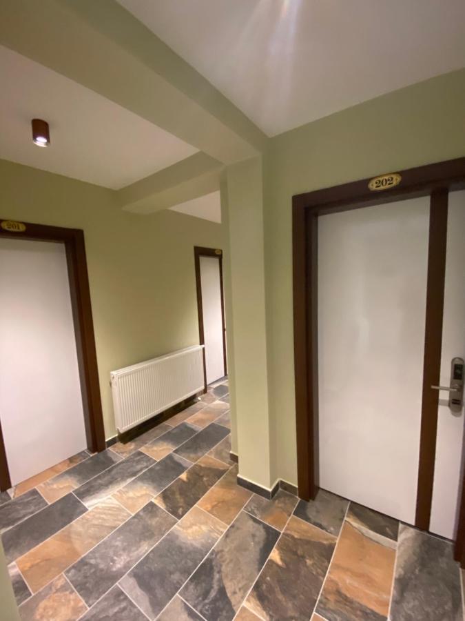 Hotel Kolonja'S Дебар Экстерьер фото