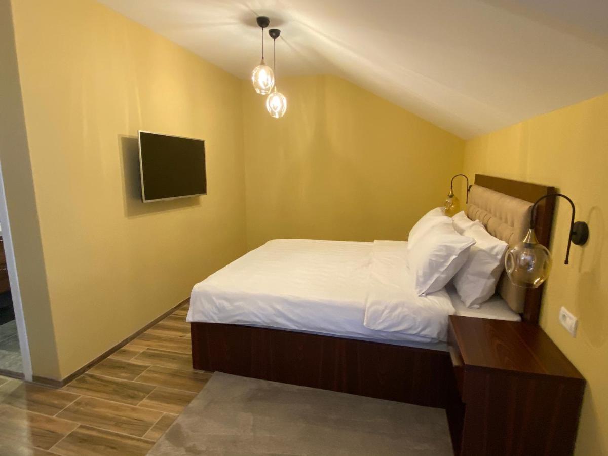 Hotel Kolonja'S Дебар Экстерьер фото